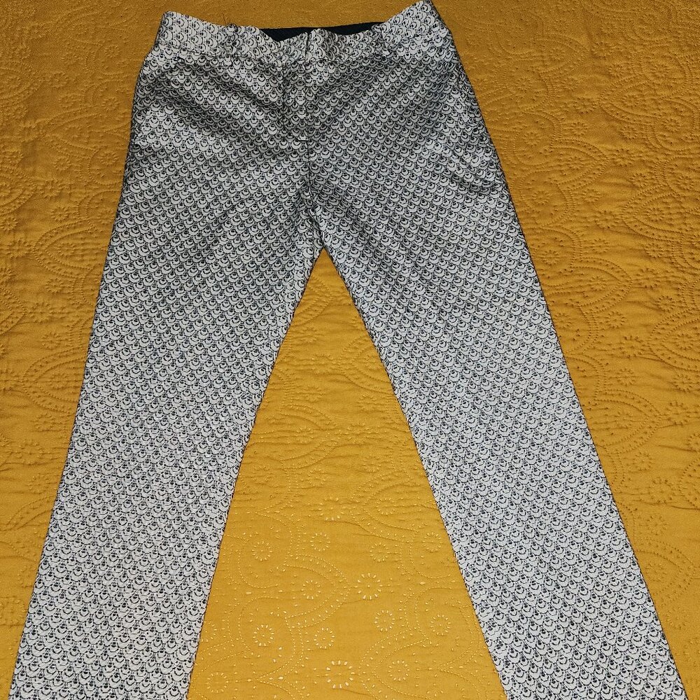 Tory Burch Jacquard Scallop print pants.
